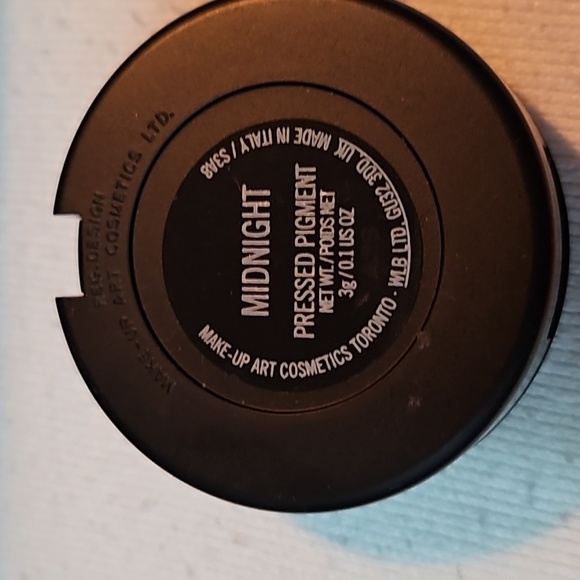 MAC Cosmetics Midnight Pressed Pigment STAR TREK. Brand New. - Picture 3 of 5
